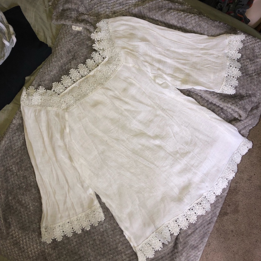 Floral Trim Blouse